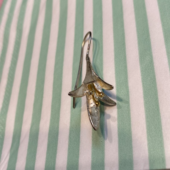 Sterling Silver Lily Earrings - Picture 10 of 11